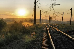 华体会平台-波兰队赛制解读：团体赛中的灵活应对与战术创新，波兰队阵型