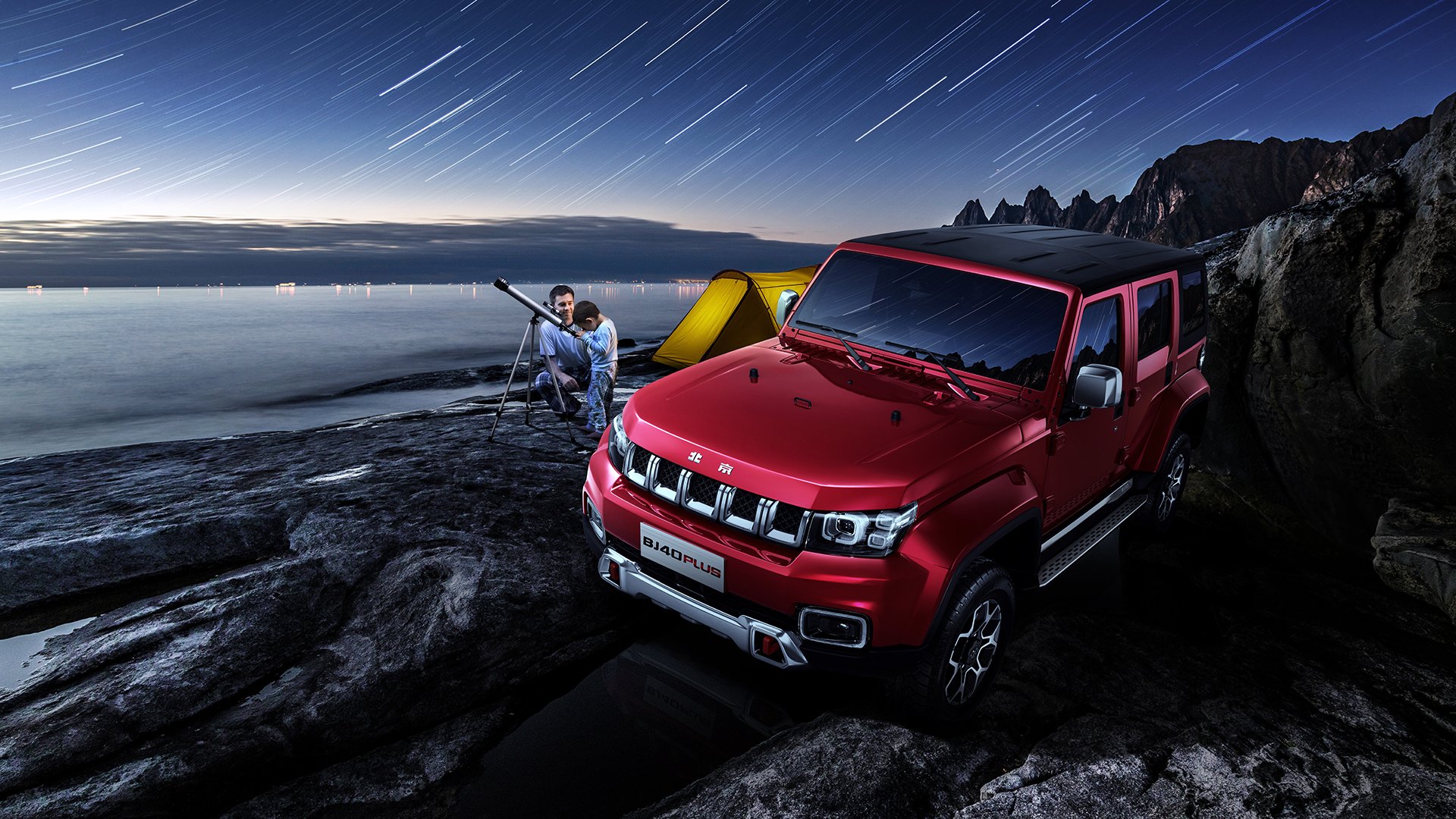 张伟丽赛场表现获赞格斗冠军赛，张伟丽最新格斗比赛视频