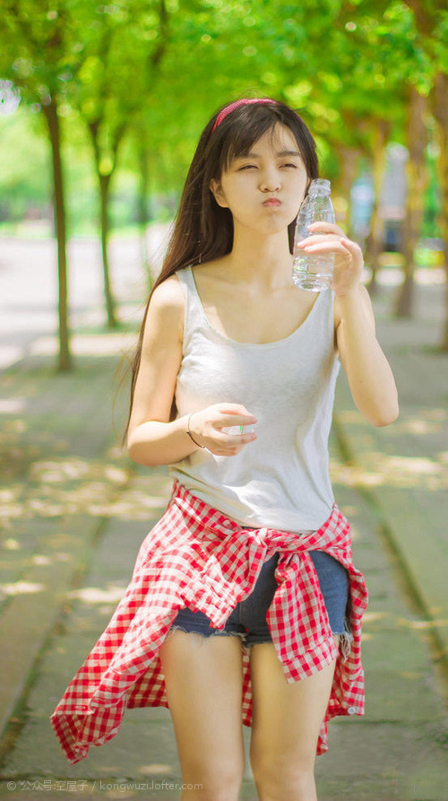 球队防守端加强协作减少漏人和失误提升整体防线稳定性，1.防守有球队员技术的基本要求